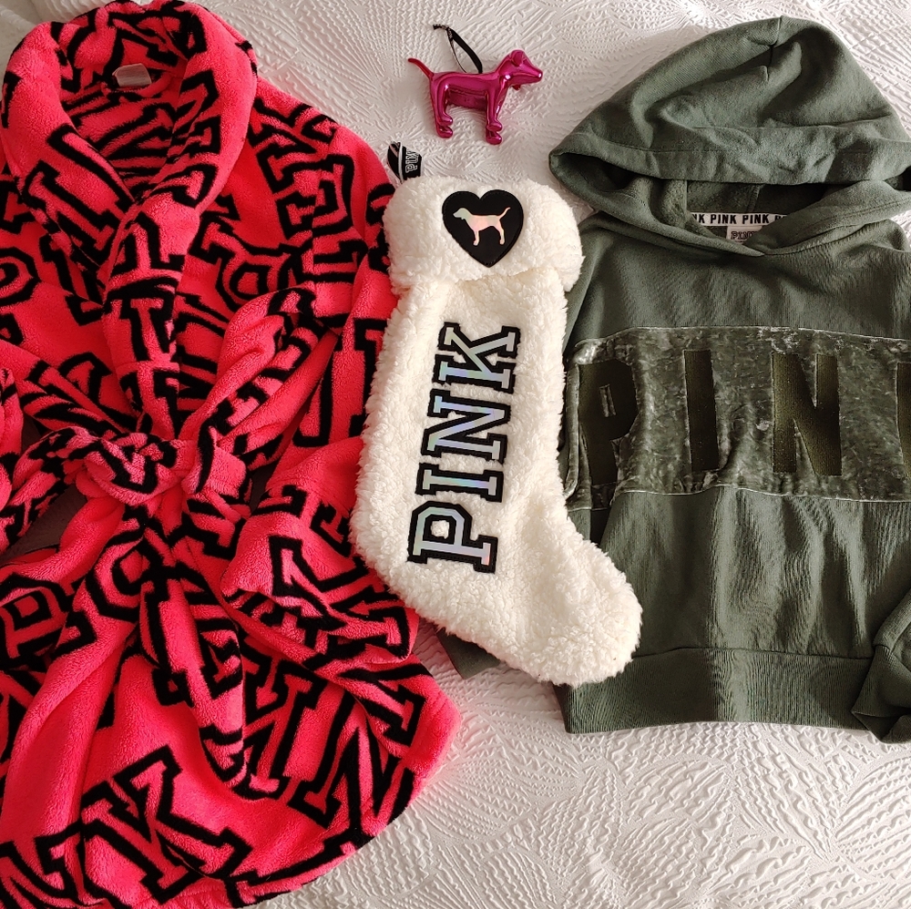 ❤PINK Cropped Hoodie, Robe, Stocking, Ornament